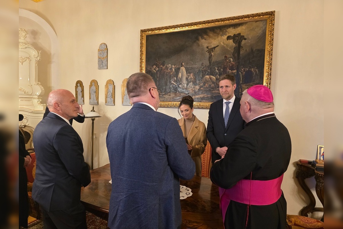 FOTO: Do Nitry zavítal albánsky korunný princ Leka II., navštívil viaceré zaujímavé miesta, foto 8