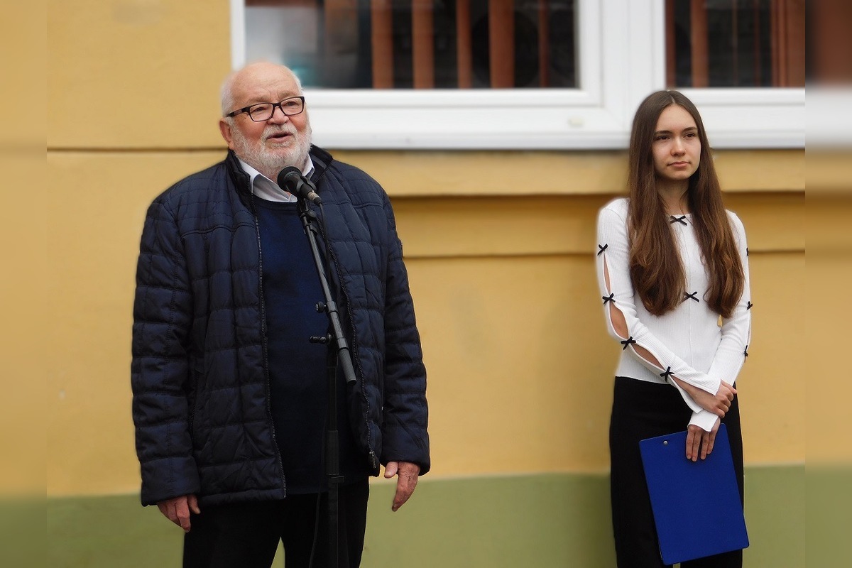 FOTO: Tichá poklona obetiam vojny. Štúrovo si pripomenulo oslobodenie mesta pietnou slávnosťou, foto 3