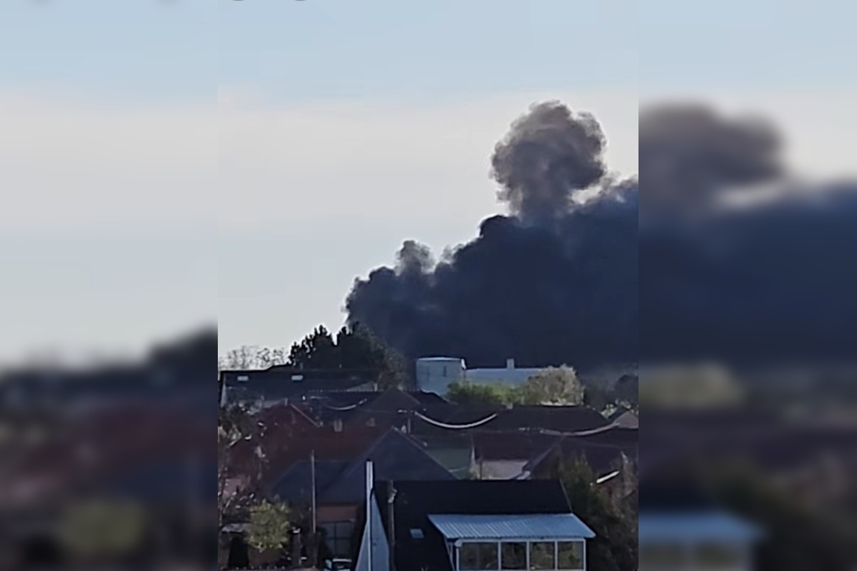 FOTO: Požiar pri družstve v Golianove , foto 6