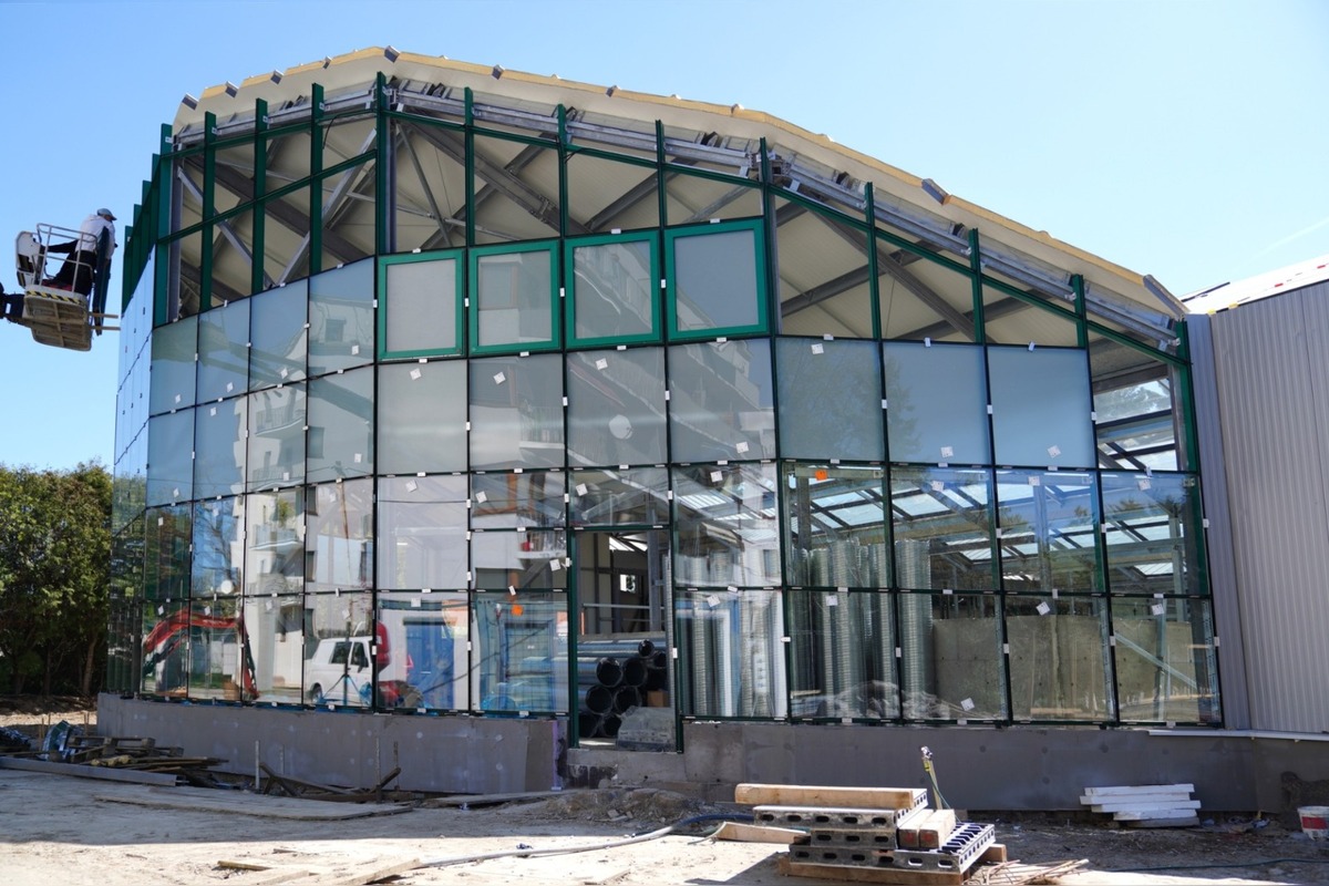 FOTO: V areáli SPU v Nitre rastie Biodom , foto 1