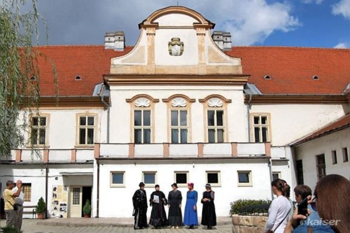 FOTO: Kaštieľ Migazziovcov v Zlatých Moravciach, foto 2