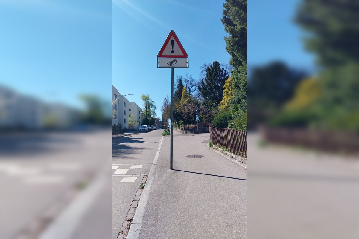 FOTO: Nezvyčajná značka mätie vodičov, odpoveď je pritom úplne jednoduchá, foto 2