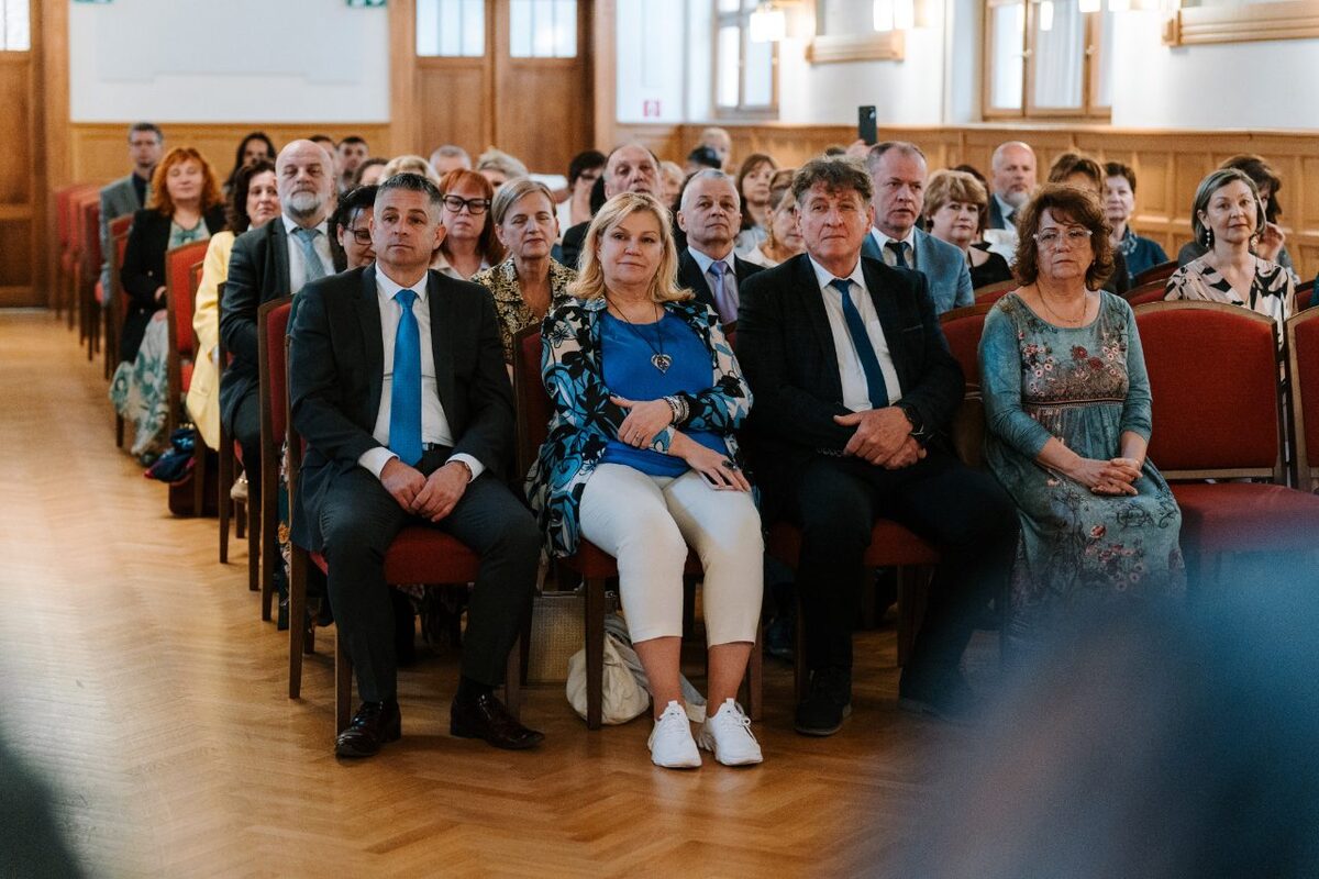 FOTO: NSK v roku 2026 ocenil pedagogických zamestnancov župných stredných škôl , foto 13