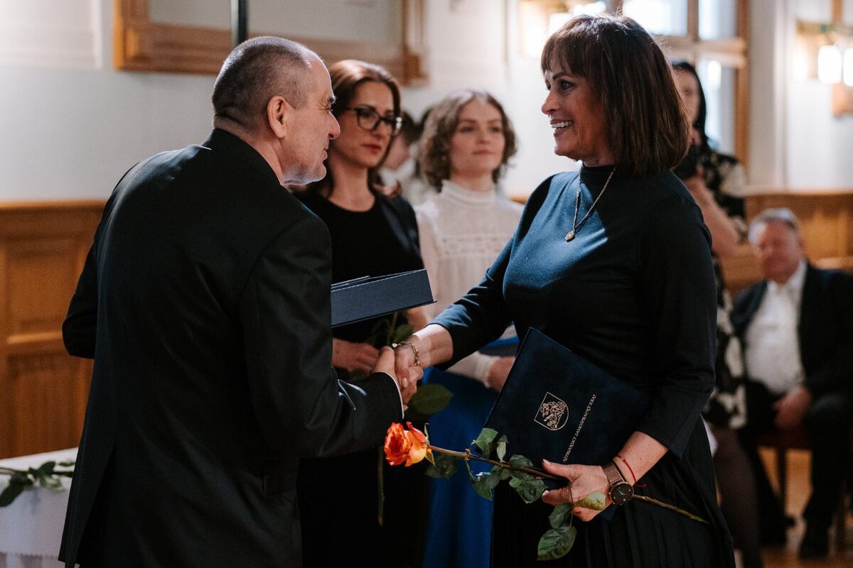 FOTO: NSK v roku 2026 ocenil pedagogických zamestnancov župných stredných škôl , foto 16