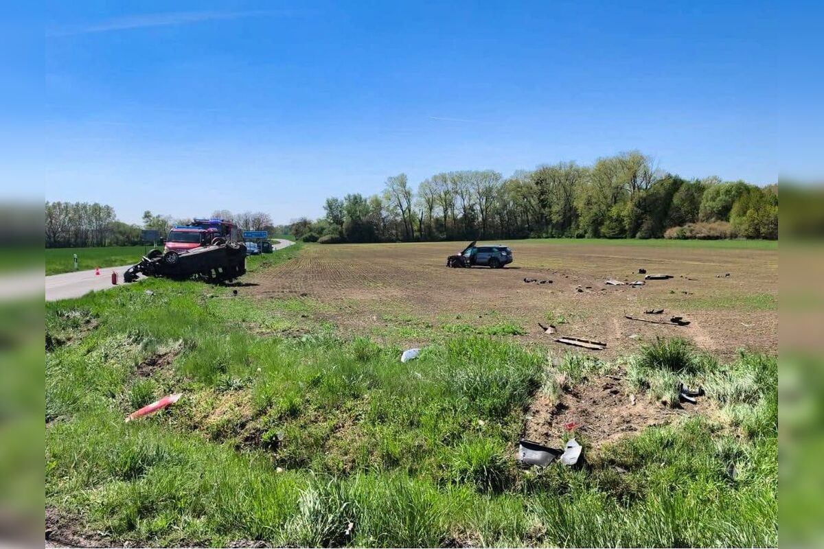 FOTO: Víkend v Nitrianskom kraji sa niesol v znamení vážnych dopravných nehôd, foto 4
