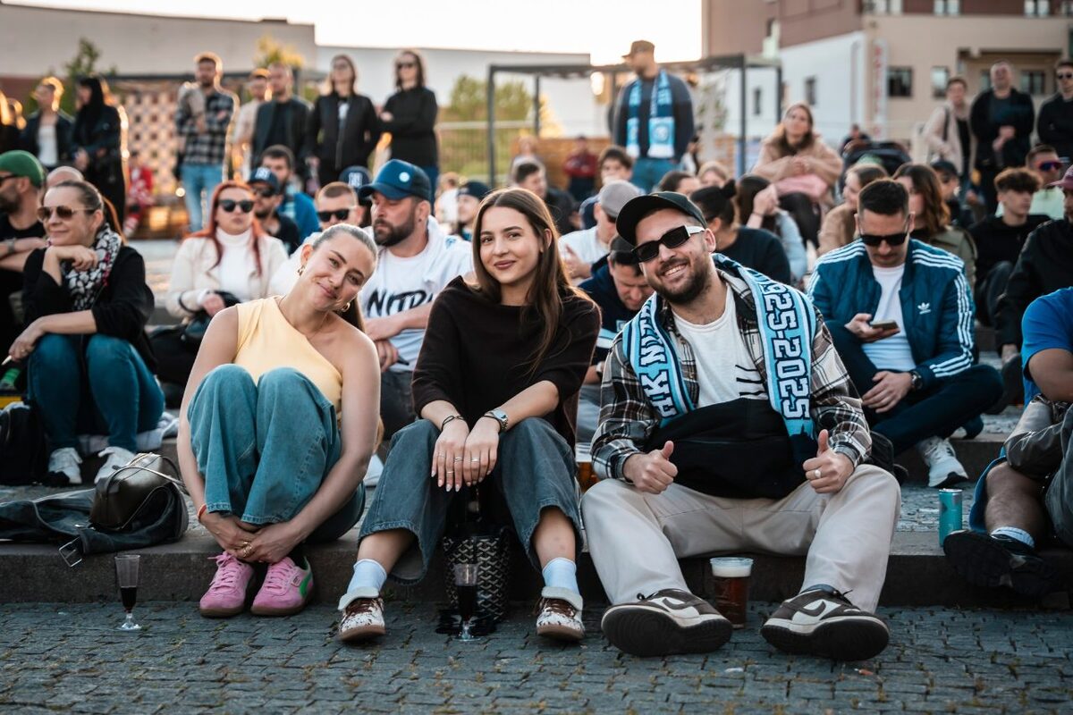 FOTO: Fandenie vo fanzóne na námestí 2026, foto 5