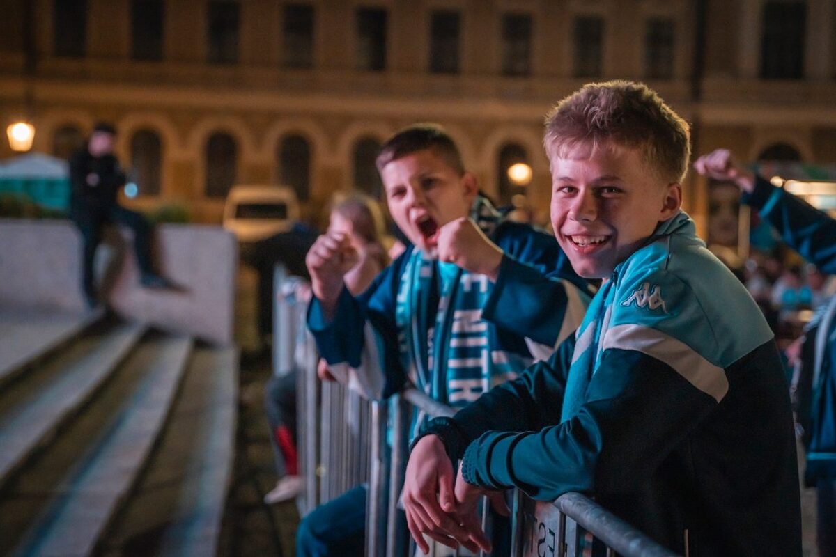 FOTO: Fandenie vo fanzóne na námestí 2026, foto 8