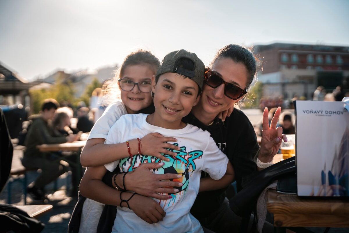 FOTO: Fandenie vo fanzóne na námestí 2026, foto 11