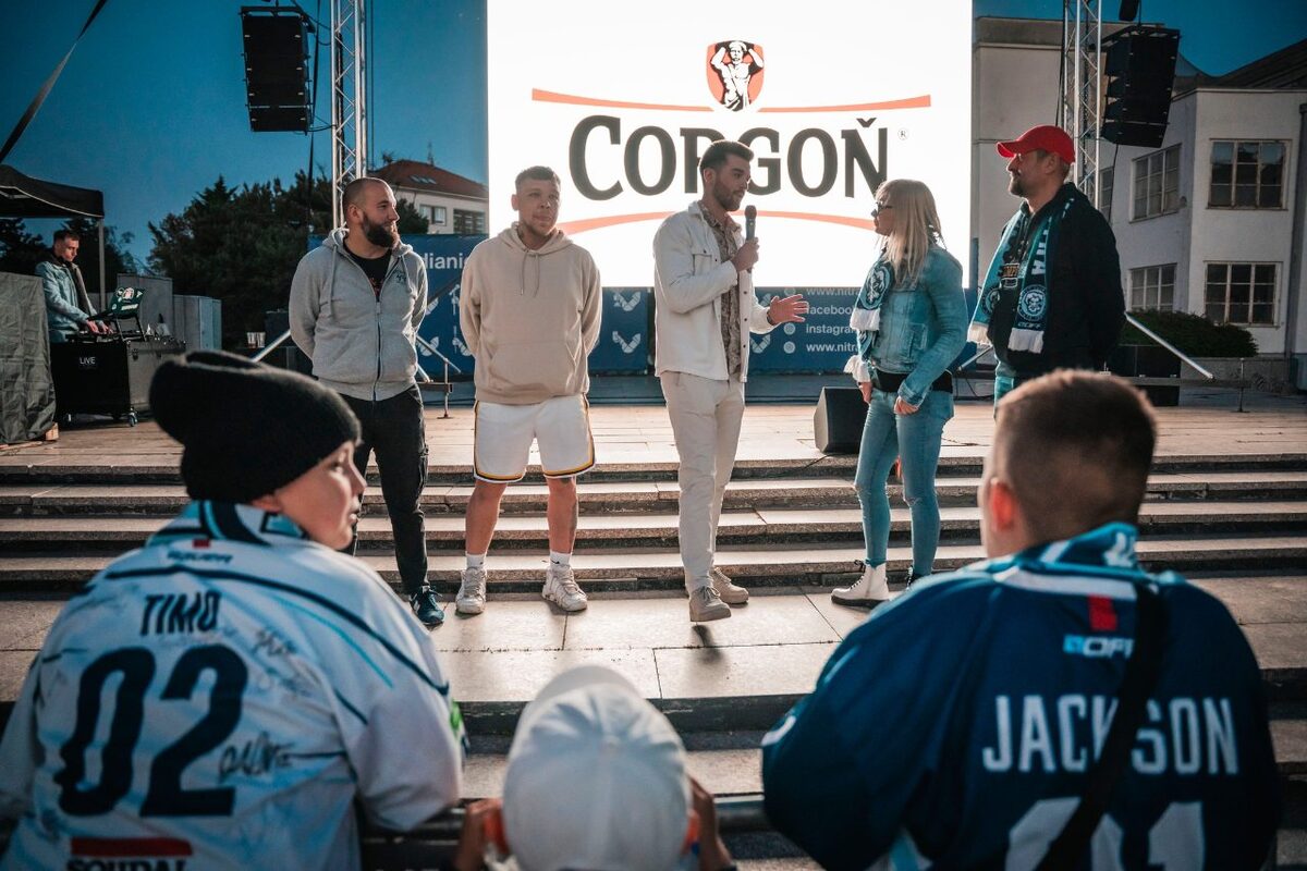 FOTO: Fandenie vo fanzóne na námestí 2026, foto 18