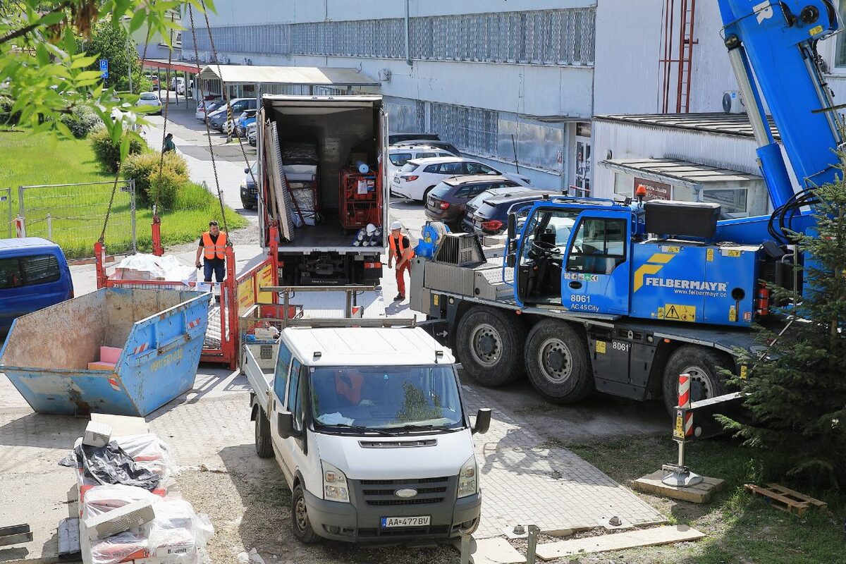 FOTO: Do nemocnice v Nových Zámkoch dorazil nový CT prístroj, foto 11