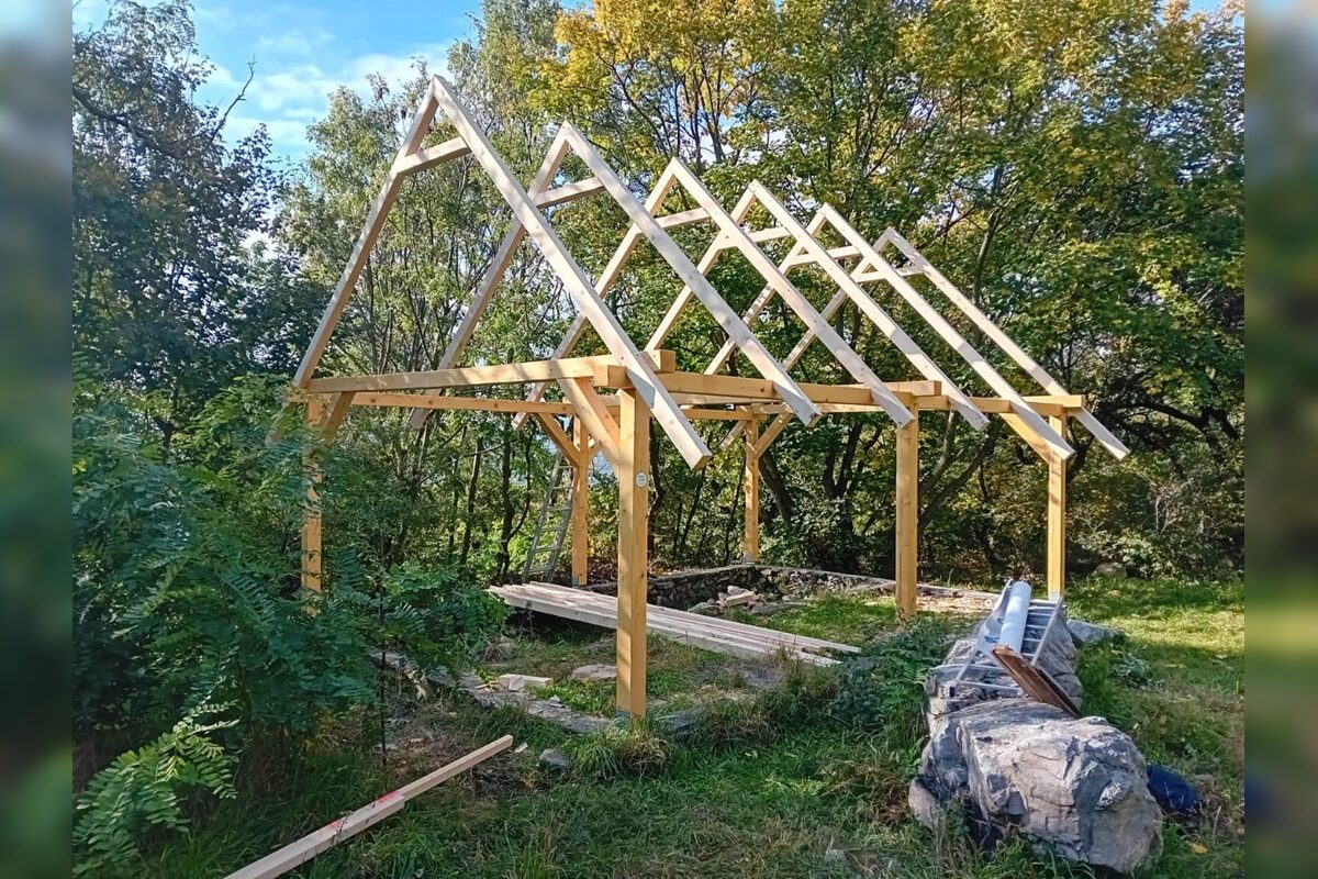 FOTO: Lokalita Malá Skalka v Zoborských vrchoch prechádza revitalizáciou, foto 3