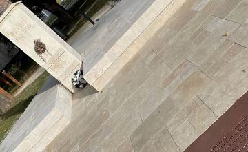 FOTO: Obnovený park Sándora Petőfiho v Komárne