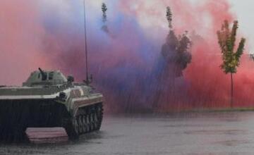 FOTO: Slávnostné privítanie vojakov a vojačiek zo zahraničných misií v Leviciach