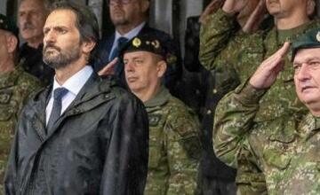 FOTO: Slávnostné privítanie vojakov a vojačiek zo zahraničných misií v Leviciach