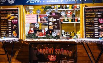 FOTO: Vianočné trhy v okresných mestách