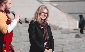 FOTO: Súaž v jedení šišiek vyhrala Paula z Jelenca