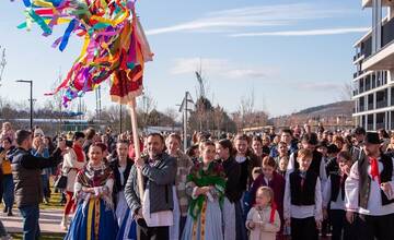 FOTO: Vynášanie Moreny v Nitre v roku 2023