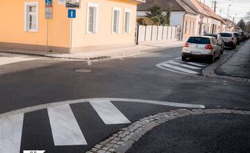 FOTO: Kasalova ulica v Nitre prešla rekonštrukciou  