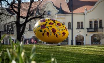FOTO: Veľkonočná výzdoba v obciach a mestách Nitrianskeho kraja