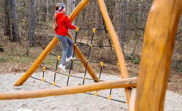 FOTO: Revitalizácia zelených plôch v Nitre