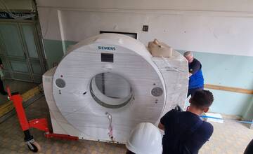 FOTO: Poliklinika NSK Šaľa má nový CT prístroj