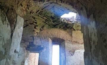 FOTO: Zrúcanina kláštora Máriačalád 