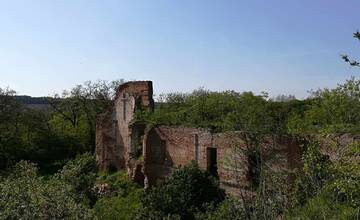 FOTO: Zrúcanina kláštora Máriačalád 