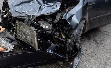 FOTO: Opitá Natália spôsobila pri Nitre dopravnú nehodu, pila aj za jazdy