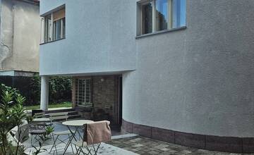 FOTO: Ikonická Vila K v Nitre opäť otvorila svoje brány. Takto vyzerá po obnove