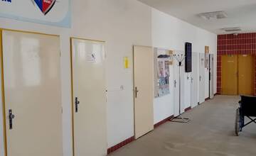 FOTO: Levická nemocnica prechádza veľkou rekonštrukciou, slúži viac než 112-tisíc obyvateľom