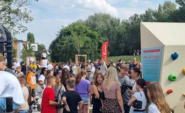 FOTO: Nový športový K-park vo Veči slávnostne otvorili, prišiel aj Separ