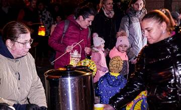 FOTO: Lampiónový sprievod v Topoľčanoch