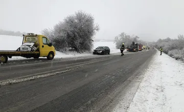 FOTO: Dopravné nehody na Zlatomoraveckej ceste smerom do Nitry