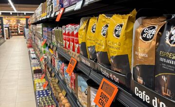 FOTO: V Nových Zámkoch otvorili Biedronku. Takto to tam vyzeralo 