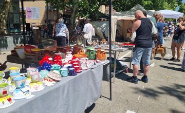 FOTO: Šaliansky jarmok 2025 – dva dni chutí, remesiel a hudby v obrazoch