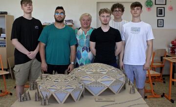 FOTO: Modelium 2025 - Nitra mieri do národného finále s modelom pavilónu pre EXPO