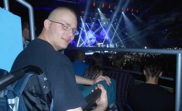 FOTO: Poisťovňa mu povedala nie, čas sa kráti. Eduard potrebuje liek za tisíce