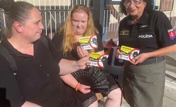 FOTO: Nitrianski policajti v meste varujú obyvateľov, vreckoví zlodeji nikdy nespia. Ako sa chrániť?