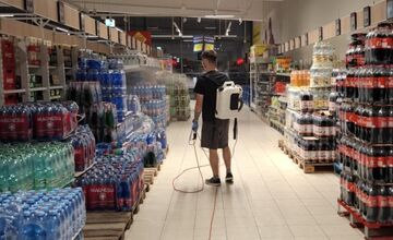 FOTO: Obavy po hepatitíde v Hurbanove: Lidl v Komárne reaguje razantnými krokmi, zavádza prísne hygienické opatrenia