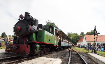 FOTO: Agrokomplex Nitra 2025 je už otvorený, čaká vás živý salaš, traktorparáda, historický vláčik a mnoho ďalšieho
