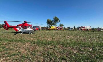 FOTO: Hasiči zasahovali pri čelnej zrážke medzi Poľným Kesovom a Rastislavicami