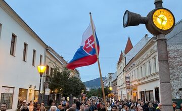 FOTO: Ako to vyzeralo v utorok 23. septembra na proteste v Nitre?