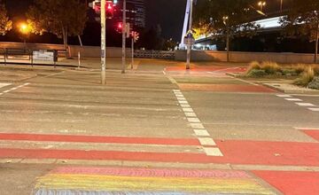 FOTO: V Zlatých Moravciach a ďalších mestách sa objavili dúhové priechody pre chodcov