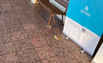 FOTO: V akom stave je levická autobusová stanica? Ľudia hovoria o špine, zápachu a hanbe mesta