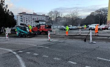 FOTO: Nitra ukončila poslednú tohtoročnú veľkú opravu ciest, Braneckého ulica je hotová a prejazdná