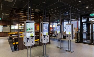 FOTO: V Nitre otvorili už tretí McDonald's, po ruke bude aj motoristom