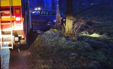 FOTO: Pred Prašicami smerom z Jacoviec sú hlásené až dve havárie