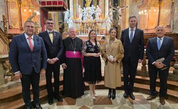 FOTO: Do Nitry zavítal albánsky korunný princ Leka II., navštívil viaceré zaujímavé miesta