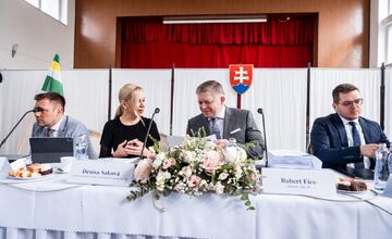 FOTO: Výjazdové rokovanie vlády SR v Hronských Kľačanoch