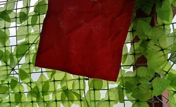 FOTO: Červená vlajka Sovietskeho zväzu vyvolala v Leviciach veľké vášne